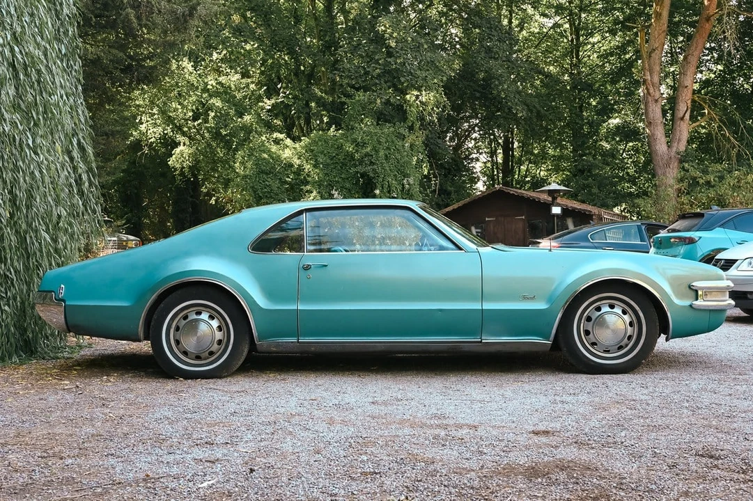 1968 Oldsmobile Toronado - Image 17 of 30