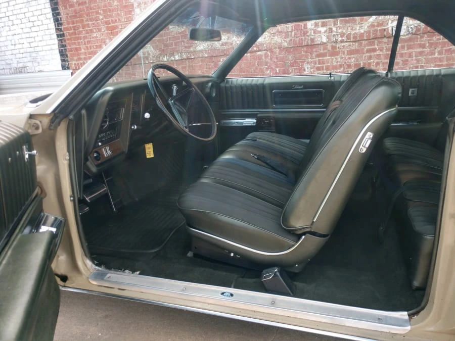 1968 Oldsmobile Toronado - Image 3 of 10