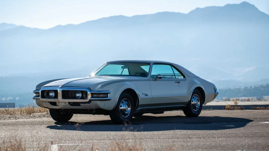 1968 Oldsmobile Toronado - Image 5 of 31