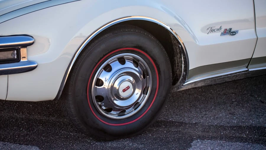 1968 Oldsmobile Toronado - Image 15 of 31