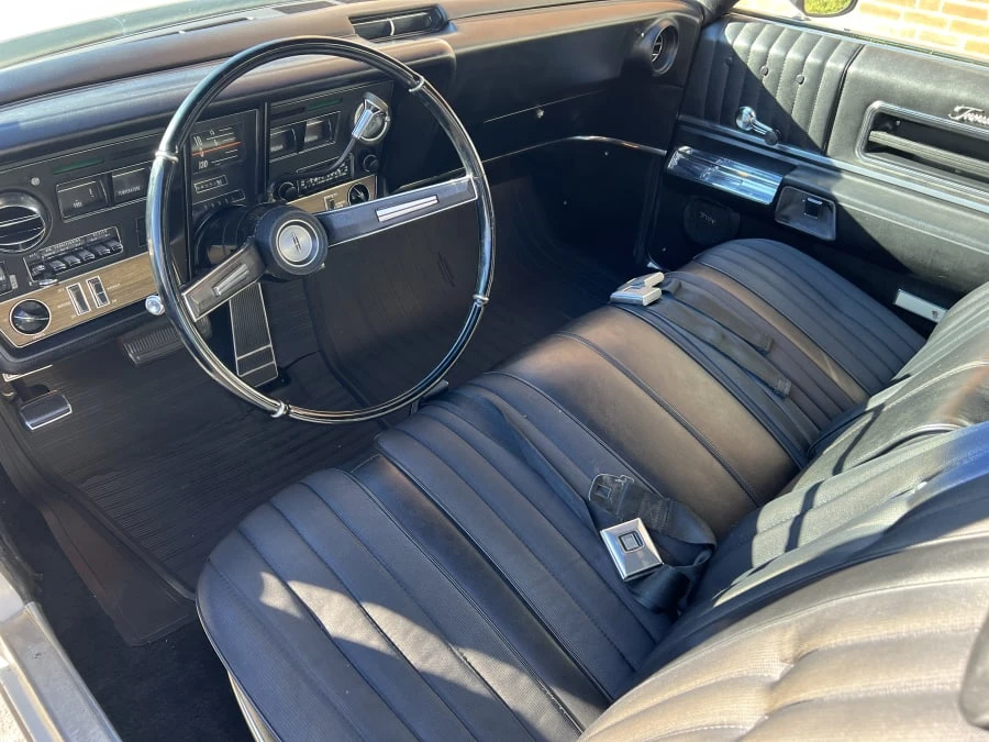 1968 Oldsmobile Toronado - Image 4 of 9