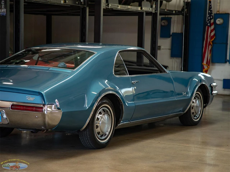 1968 Oldsmobile Toronado - Image 26 of 31