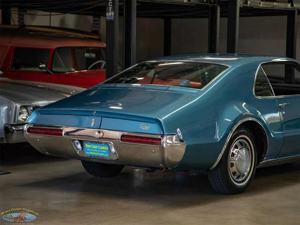 1968 Oldsmobile Toronado - Image 25 of 31