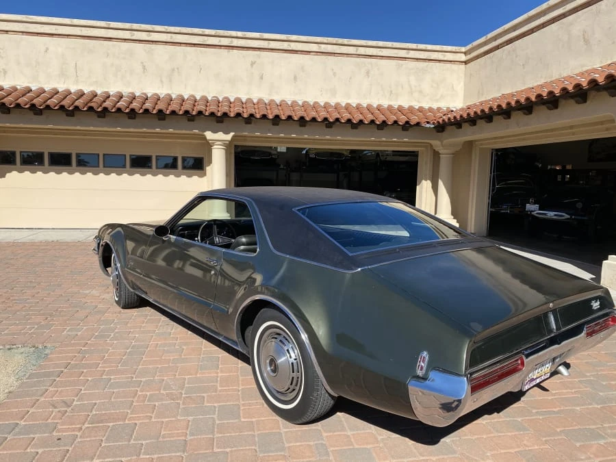 1968 Oldsmobile Toronado - Image 3 of 12