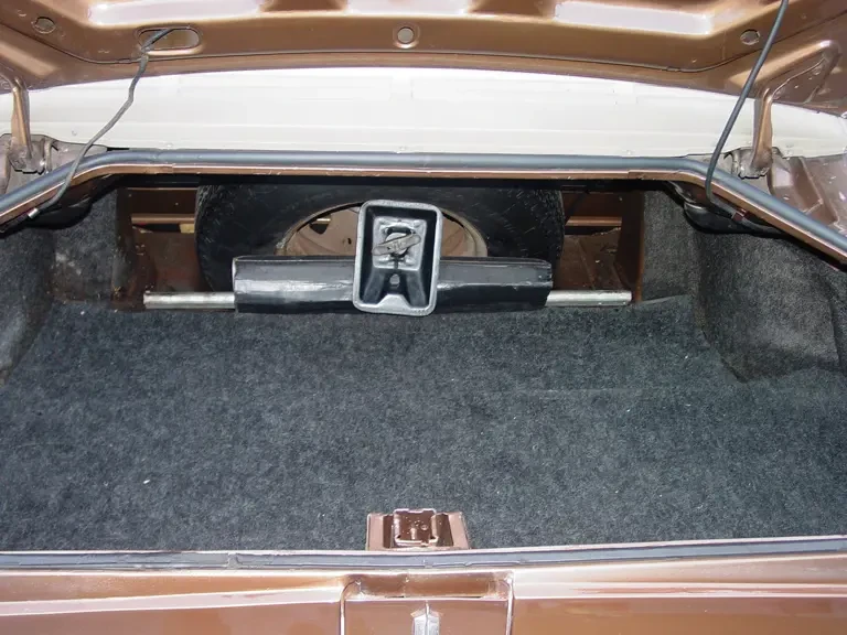 1968 Oldsmobile Toronado - Image 15 of 19