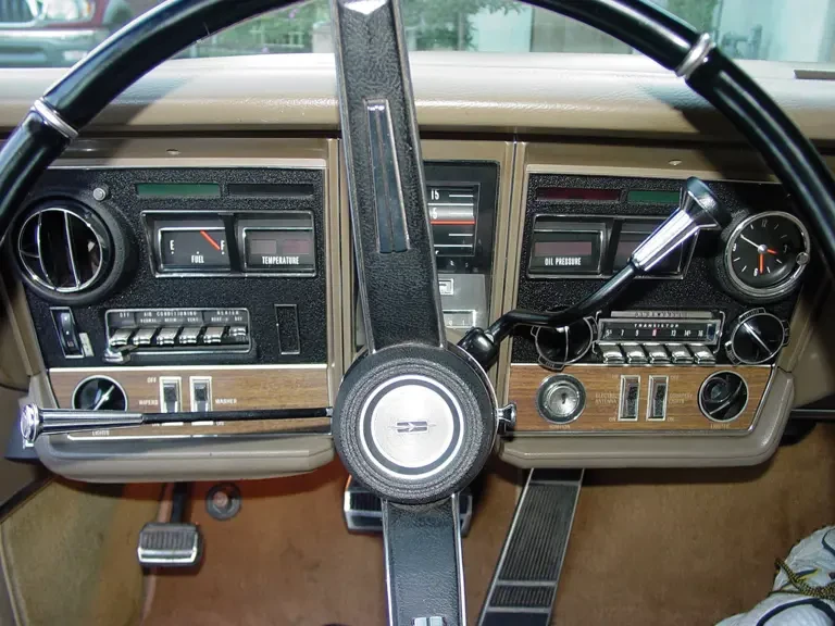 1968 Oldsmobile Toronado - Image 6 of 19