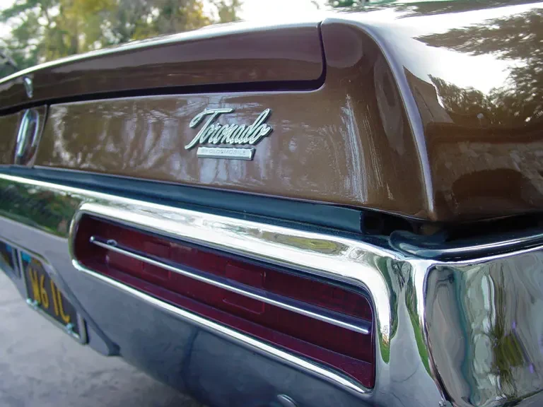 1968 Oldsmobile Toronado - Image 12 of 19