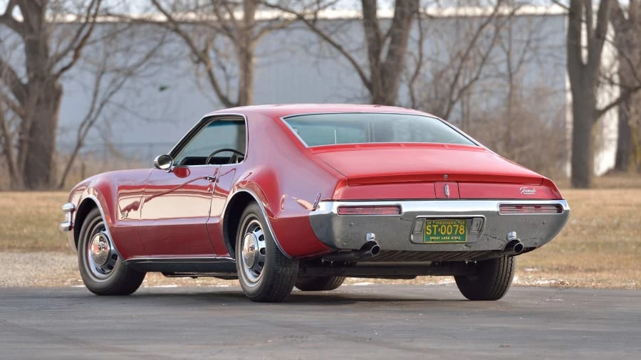 1968 Oldsmobile Toronado - Image 13 of 20