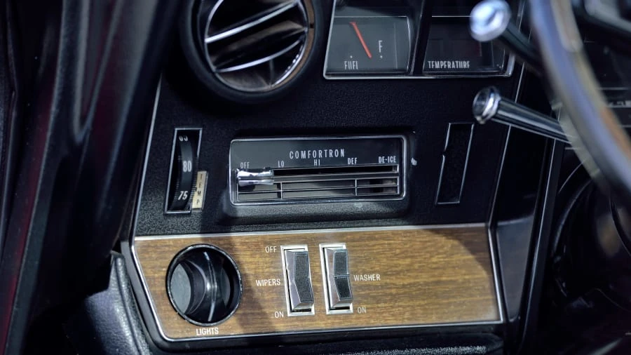 1968 Oldsmobile Toronado - Image 16 of 20