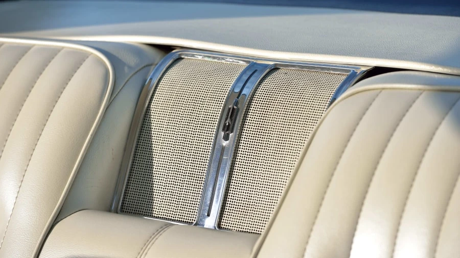 1968 Oldsmobile Toronado - Image 17 of 20