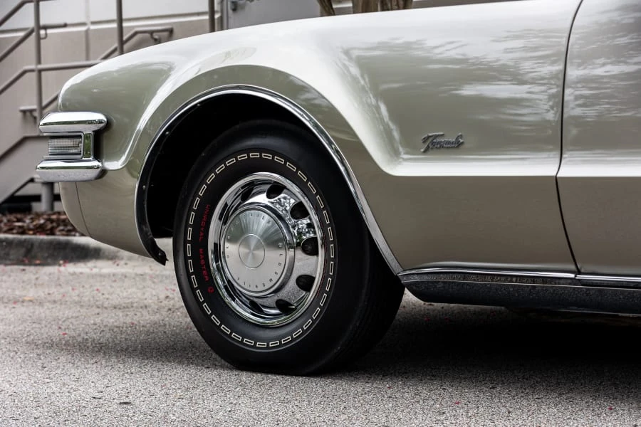 1968 Oldsmobile Toronado - Image 16 of 31