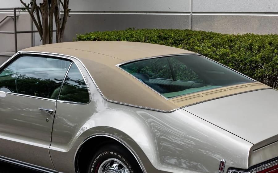 1968 Oldsmobile Toronado - Image 19 of 31