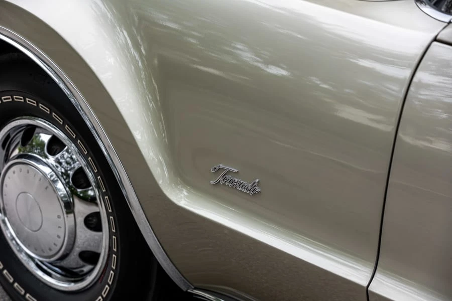 1968 Oldsmobile Toronado - Image 14 of 31