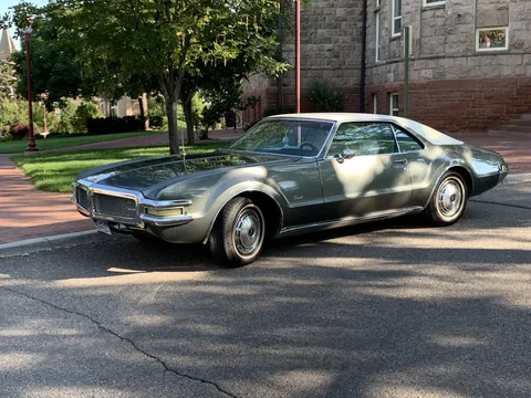 1968 Oldsmobile Toronado Base