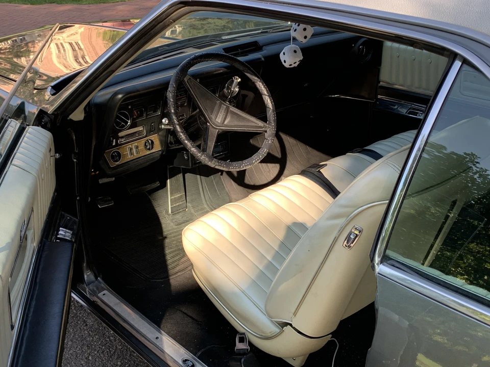 1968 Oldsmobile Toronado - Image 12 of 15