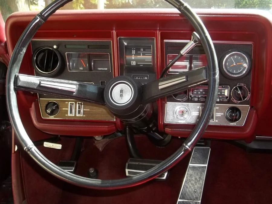 1968 Oldsmobile Toronado - Image 6 of 10