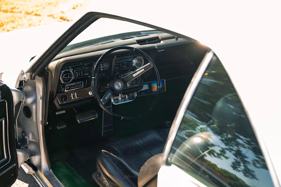 1968 Oldsmobile Toronado - Image 17 of 20