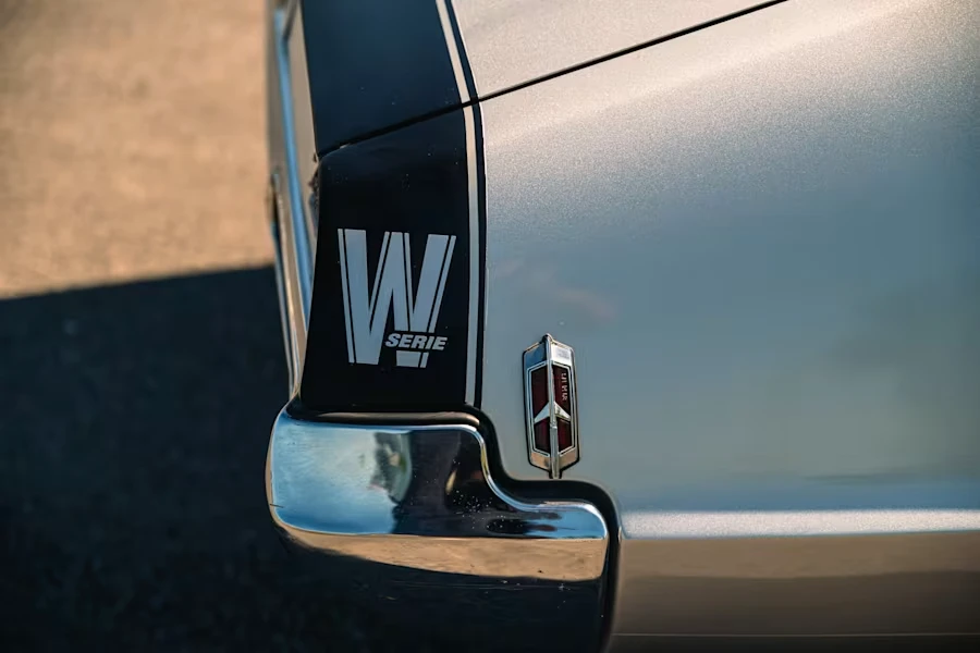 1968 Oldsmobile Toronado - Image 11 of 20
