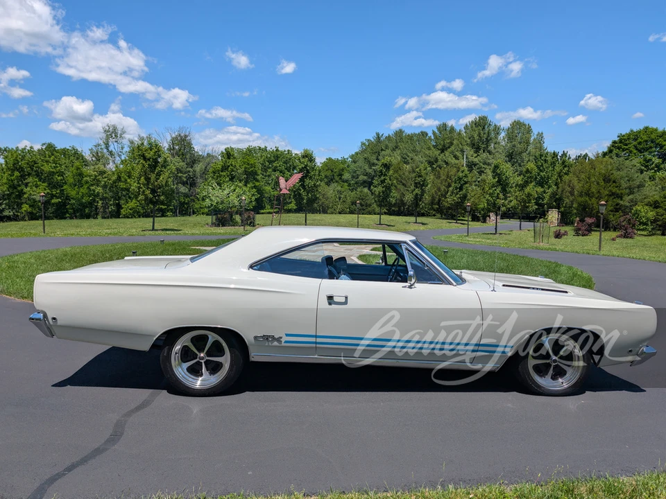 1968 Plymouth GTX - Image 2 of 27