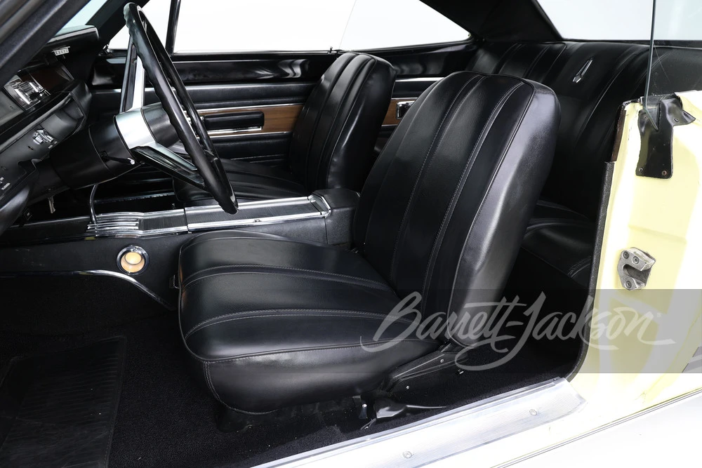 1968 Plymouth Hemi GTX - Image 12 of 31