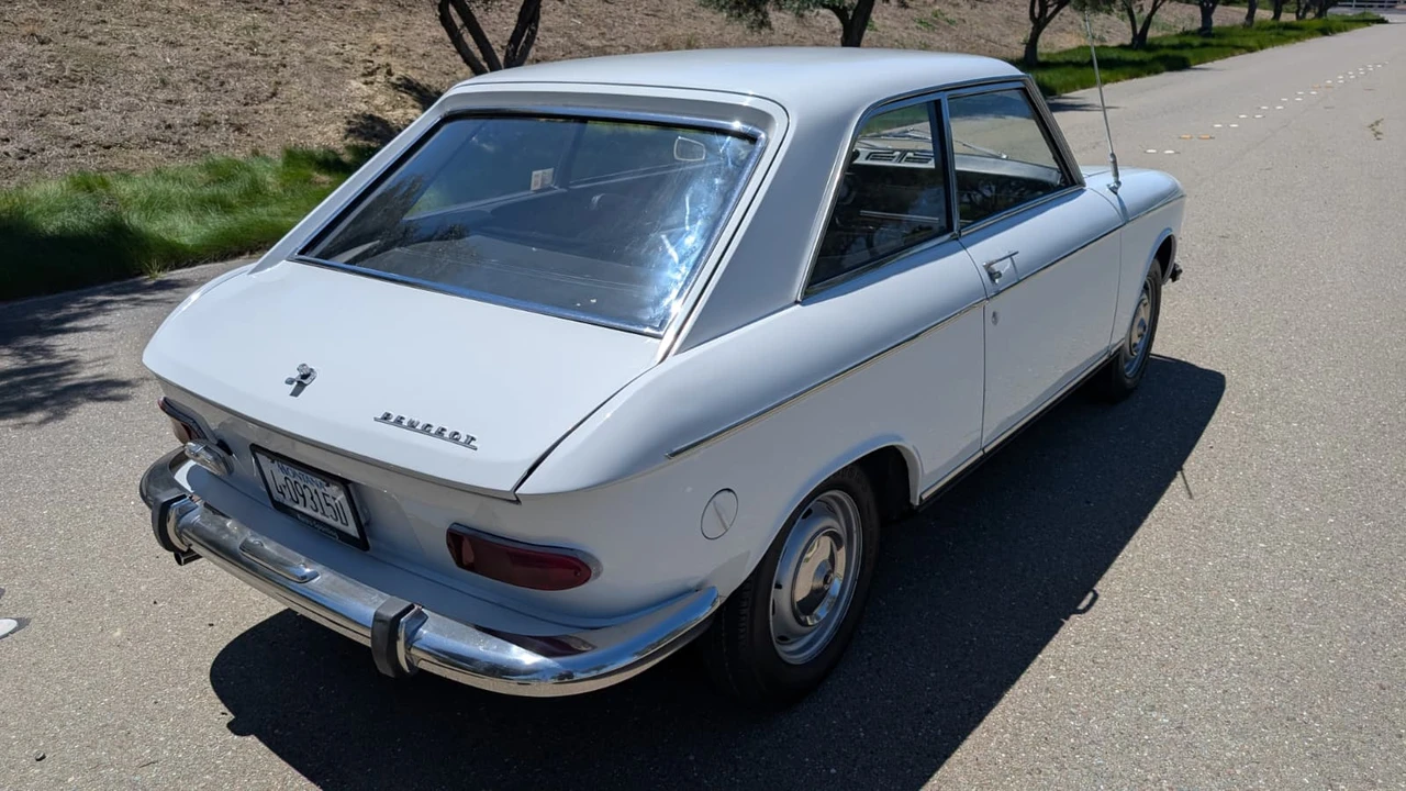 1968 Peugeot - Image 7 of 31