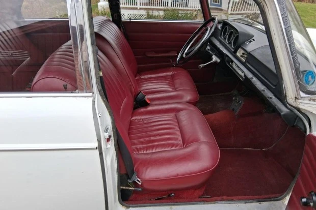 1968 Peugeot - Image 4 of 7