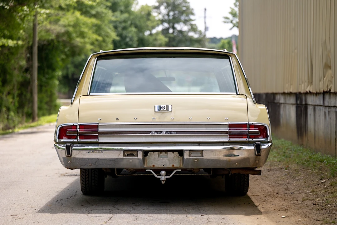 1968 Plymouth Suburban - Image 7 of 31