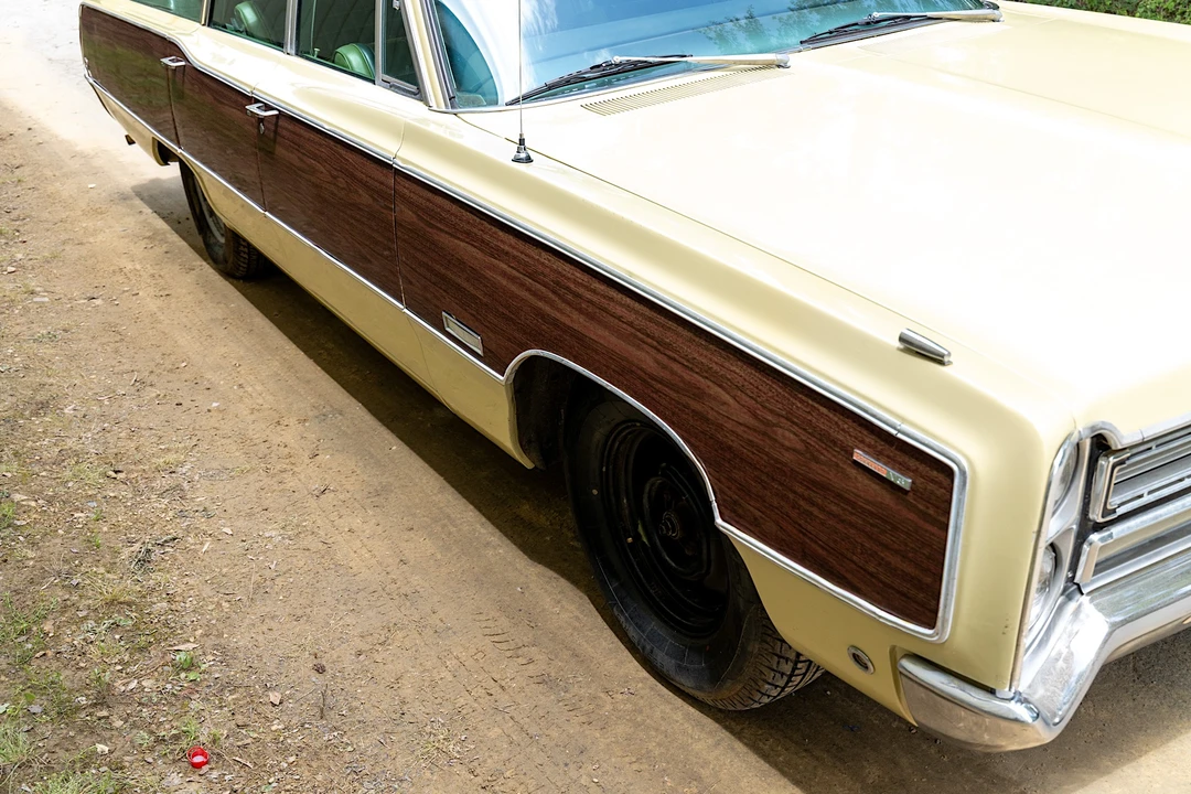 1968 Plymouth Suburban - Image 22 of 31