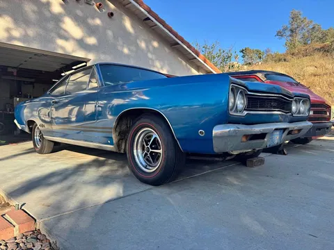 1968 Plymouth GTX 440 4 Speed Dana 60