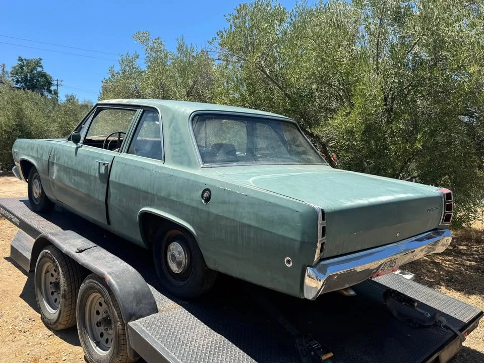1968 Plymouth Valiant - Image 3 of 6
