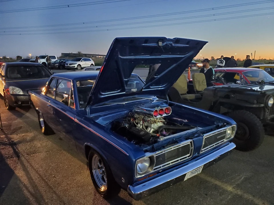 1968 Plymouth Valiant - Image 10 of 17