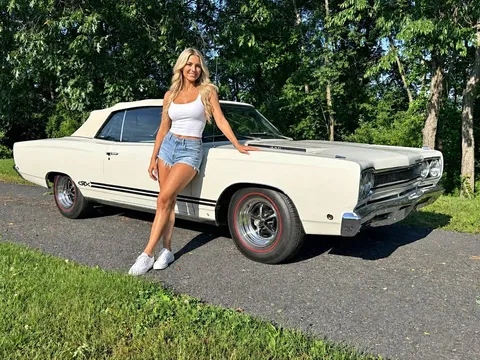 1968 Plymouth GTX 440 Convertible