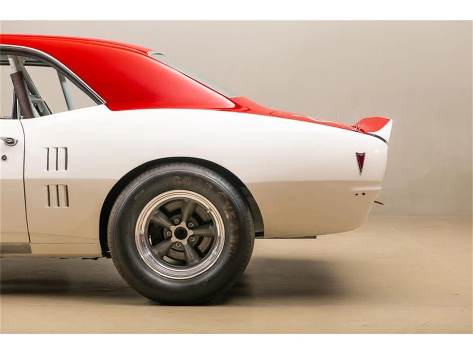 1968 Pontiac Firebird 1st Gen - Image 27 of 31