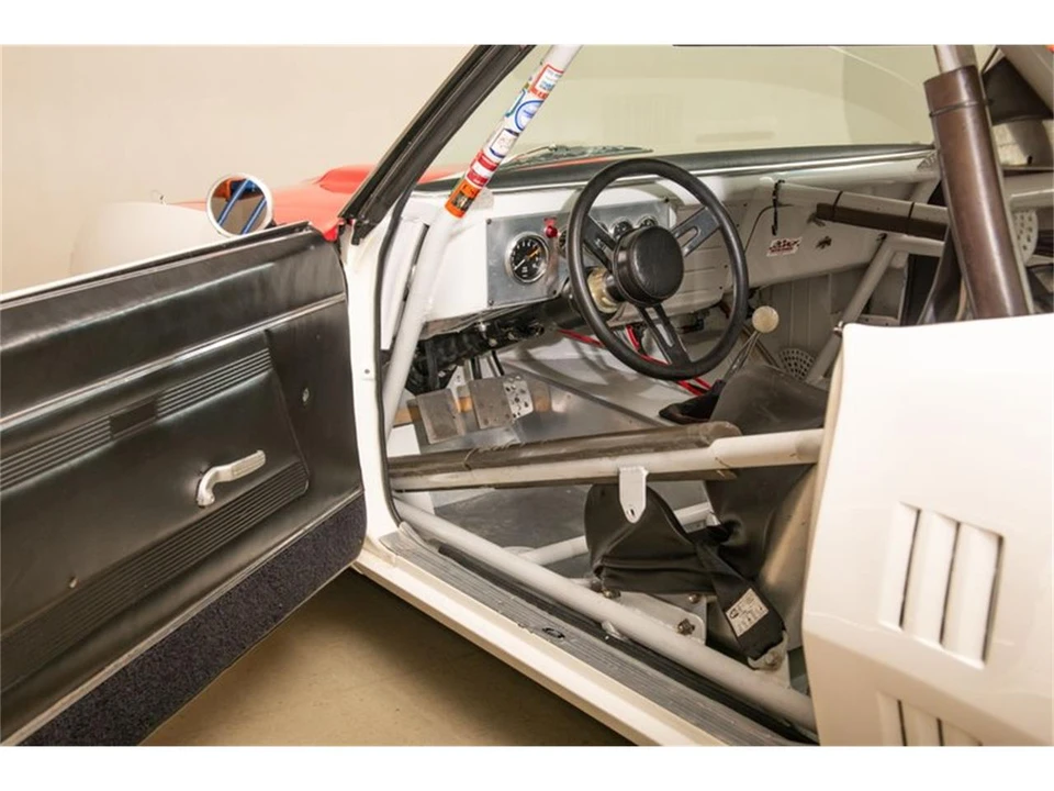 1968 Pontiac Firebird 1st Gen - Image 11 of 31