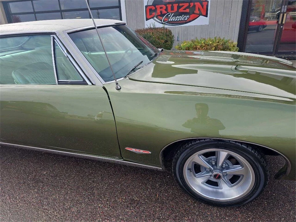 1968 Pontiac GTO 2nd Gen - Image 11 of 31