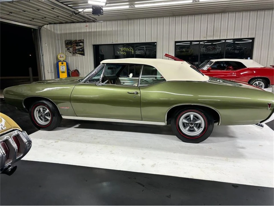 1968 Pontiac GTO 2nd Gen - Image 17 of 31