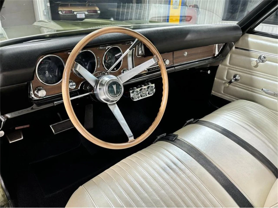 1968 Pontiac GTO 2nd Gen - Image 21 of 31