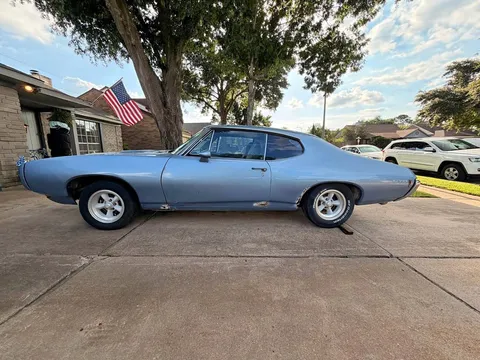 1968 Pontiac GTO Coupe 2D