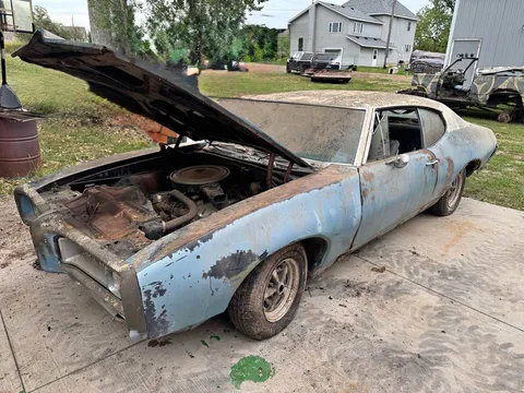 1968 Pontiac GTO Coupe 2D