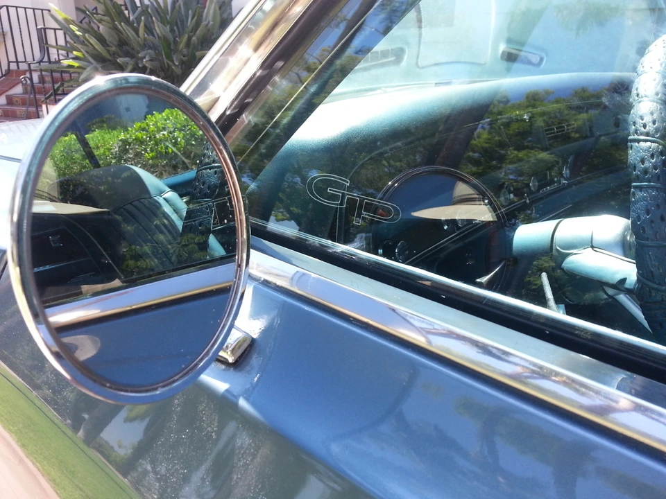 1968 Pontiac Grand Prix 1st Gen - Image 18 of 31