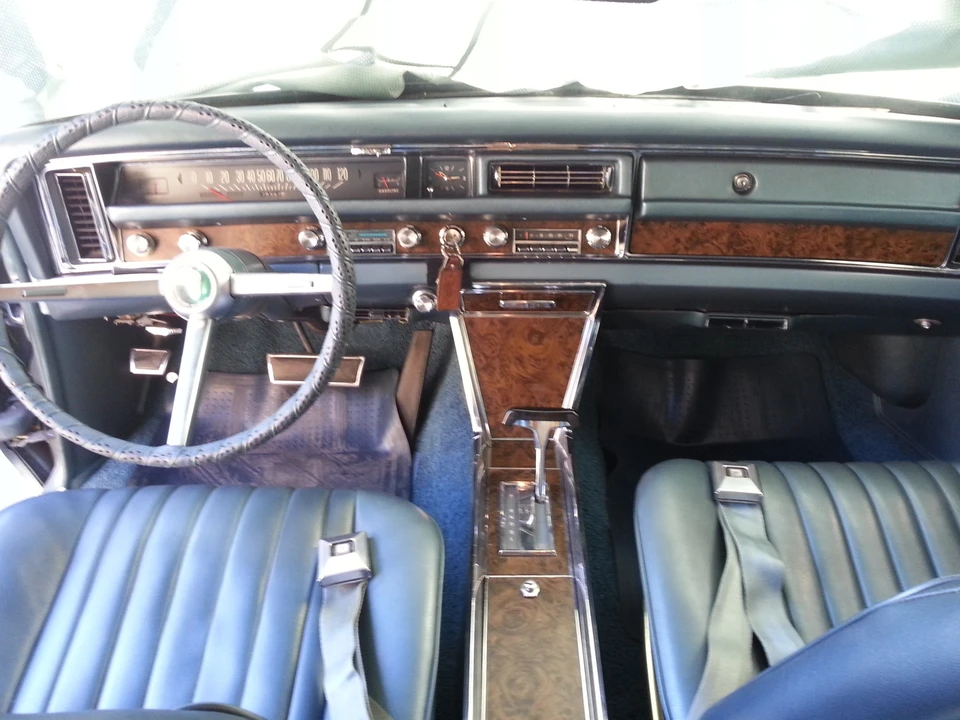 1968 Pontiac Grand Prix 1st Gen - Image 25 of 31