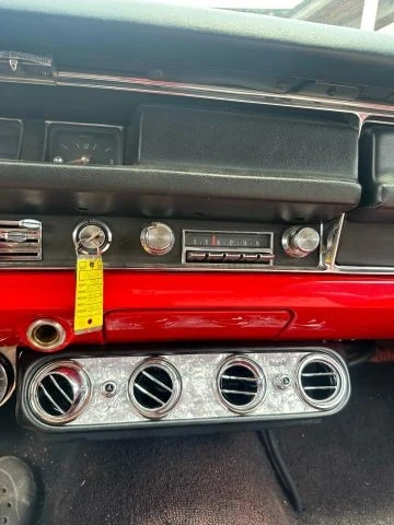 1968 Pontiac Parisienne - Image 15 of 26