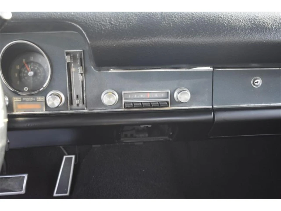 1968 Pontiac Tempest - Image 11 of 28