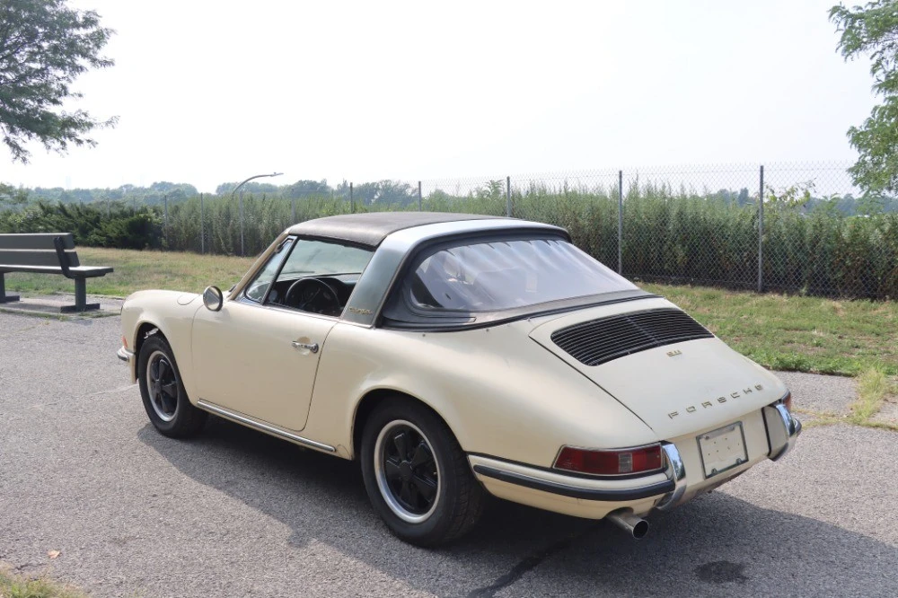 1968 Porsche 911 F-Body SWB - Image 6 of 8