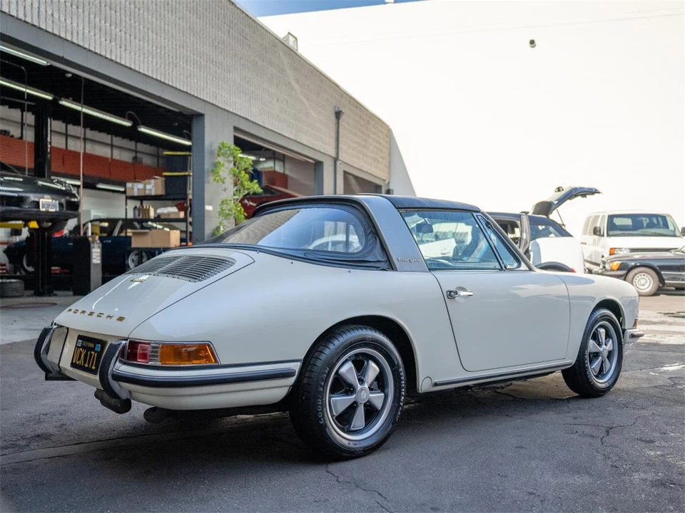 1968 Porsche 911 F-Body SWB - Image 4 of 20