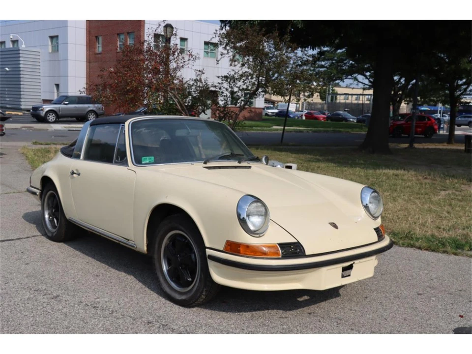 1968 Porsche 911 F-Body SWB - Image 2 of 8