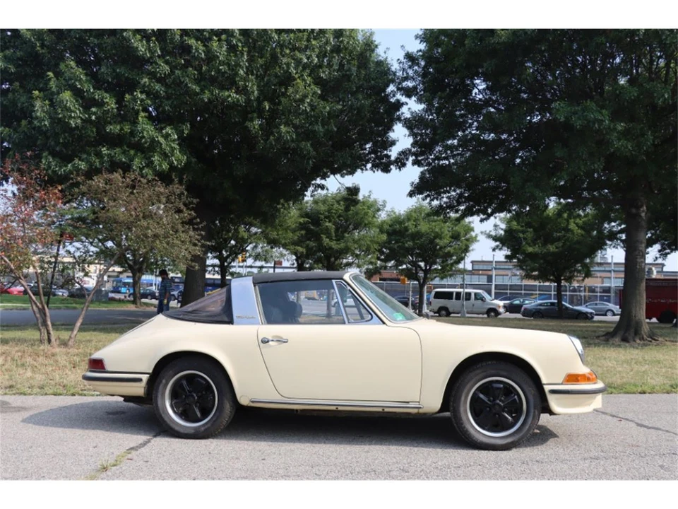 1968 Porsche 911 F-Body SWB - Image 3 of 8