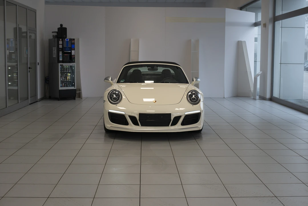 2018 Porsche 991 Targa 4 & 4S - Image 20 of 31
