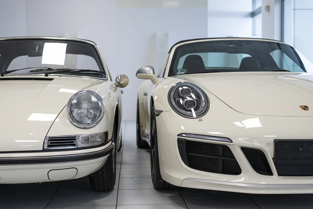2018 Porsche 991 Targa 4 & 4S - Image 6 of 31