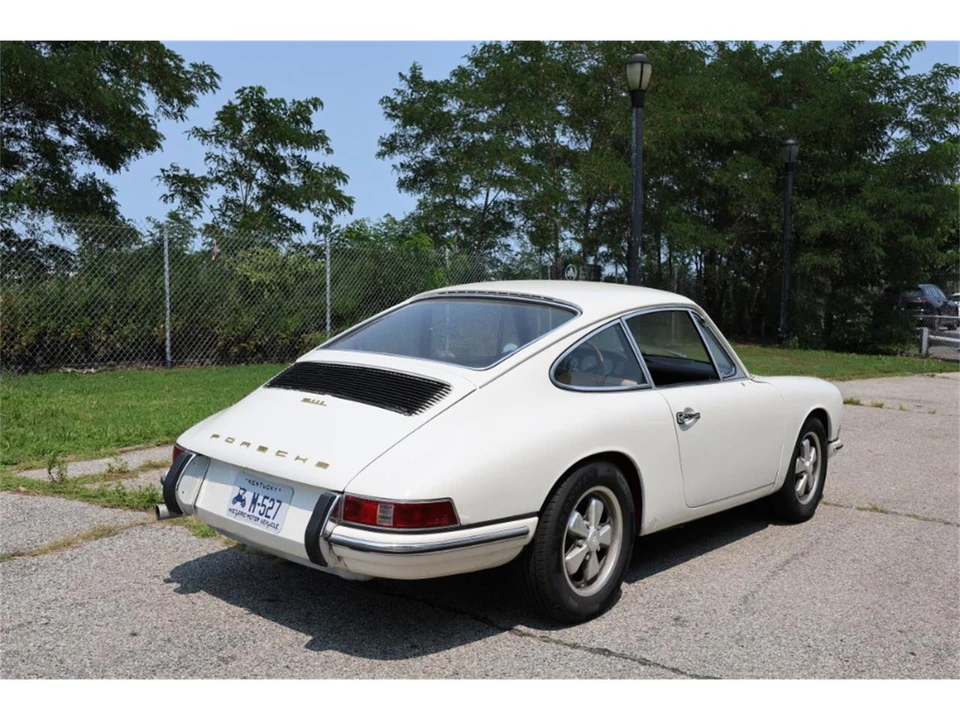 1968 Porsche 911 L F-Body SWB - Image 5 of 8
